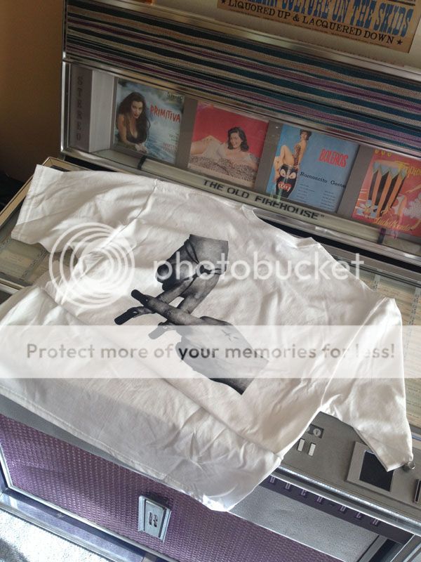 photo EOtributeshirt_zps5e53bc64.jpg
