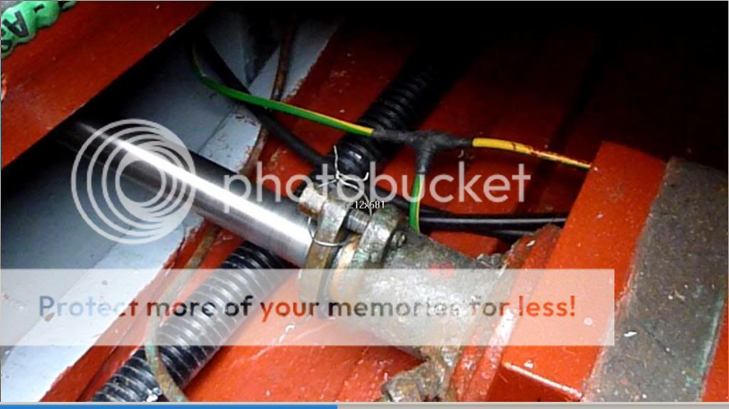 Knocking prop shaft YBW Forum