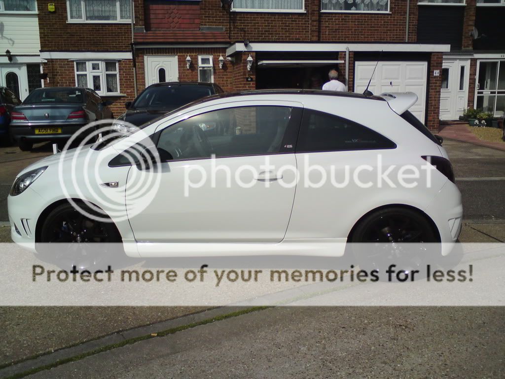 Corsa Vxr White