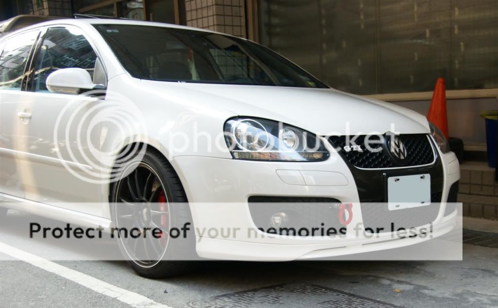 My gti with racing style tow hook MkV (Mk5) Golf, Golf Plus & Jetta